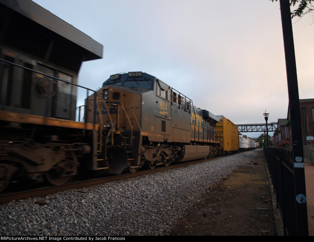 CSX 884